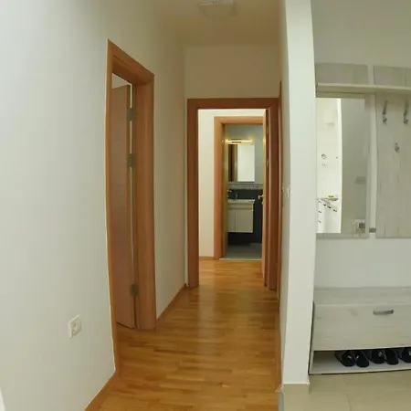 Nexus -modern,familyheaven,bus Ststion *