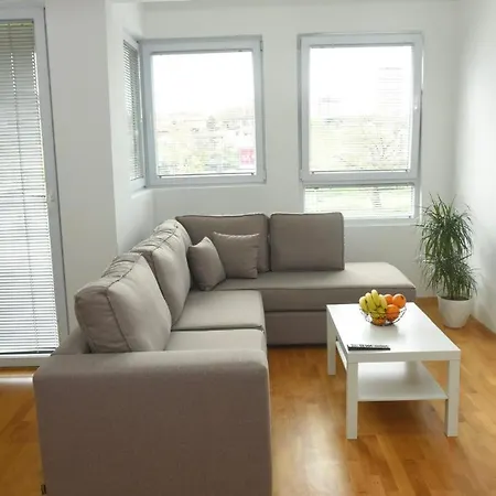 Appartement Nexus -modern,familyheaven,bus Ststion *