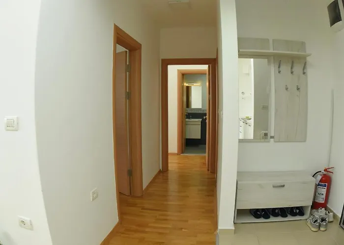 Nexus -modern,familyheaven,bus Ststion *